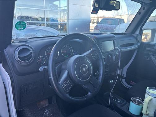 2017 Jeep Wrangler Sport