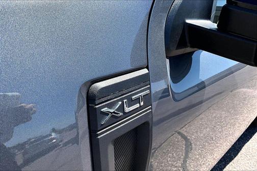 Carbonized Gray Metallic 2026 Ford Maverick XLT