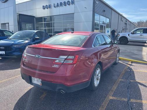 2013 Ford Taurus SEL