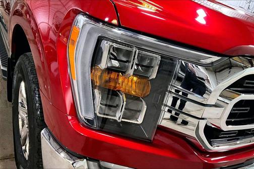Rapid Red Metallic Tinted Clearcoat 2022 Ford F-150 XLT