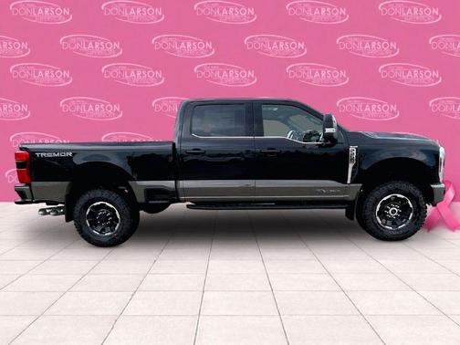 Agate Black Metallic 2026 Ford F-250 King Ranch