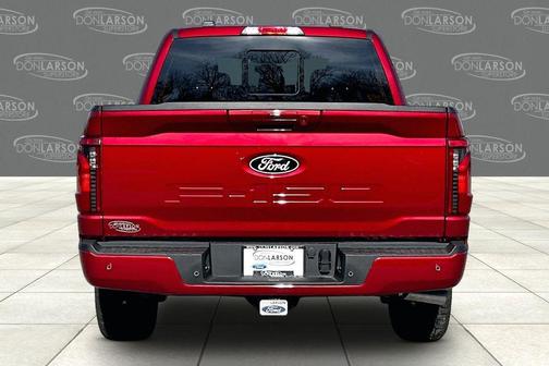 Ruby Red Metallic Tinted Clearcoat 2026 Ford F-150 XLT