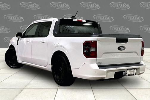 Oxford White 2025 Ford Maverick Lobo Standard