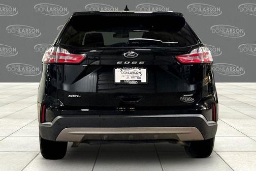 Agate Black Metallic 2024 Ford Edge SEL