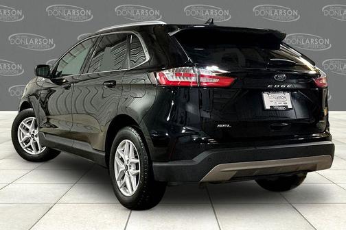 Agate Black Metallic 2024 Ford Edge SEL