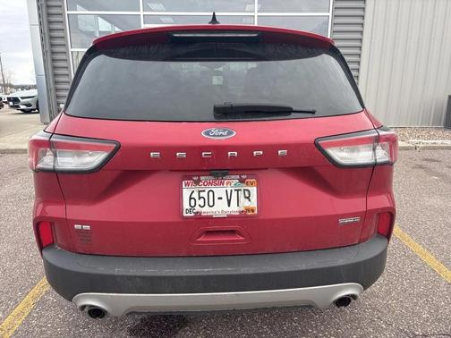 2020 Ford Escape SE
