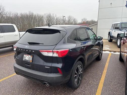 2021 Ford Escape SE