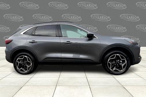 2026 Ford Escape Platinum