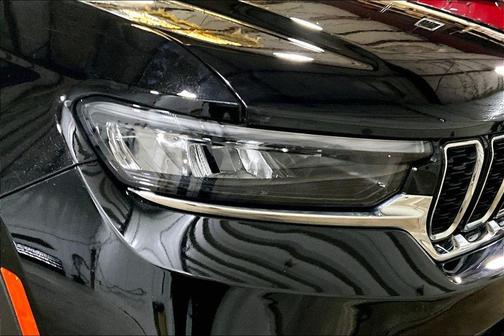 Diamond Black Crystal Pearlcoat 2025 Jeep Grand Cherokee Limited