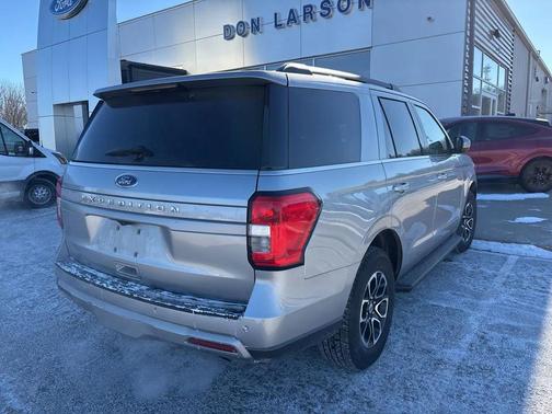2024 Ford Expedition XLT