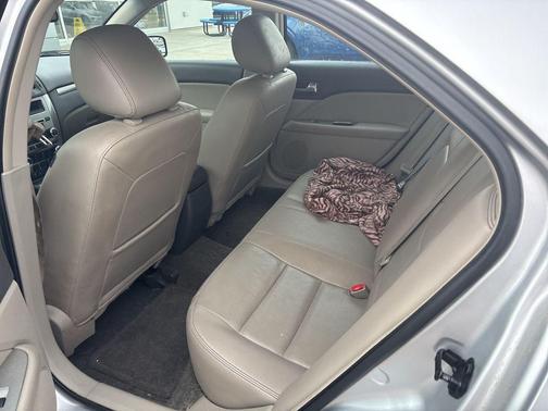 2011 Ford Fusion SEL