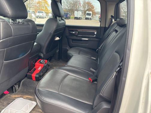 2017 RAM 1500 Laramie