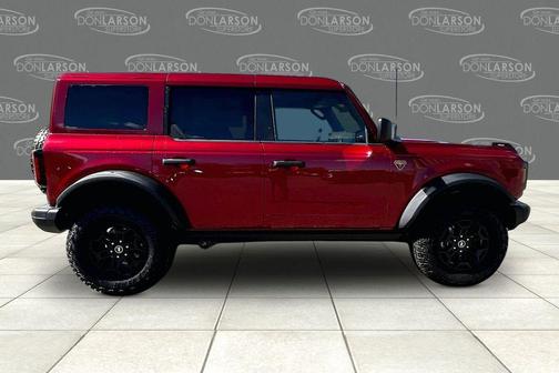 Ruby Red Metallic Tinted Clearcoat 2026 Ford Bronco Badlands