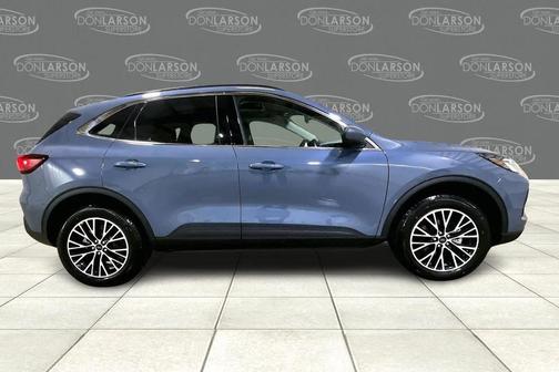 2026 Ford Escape PHEV SE