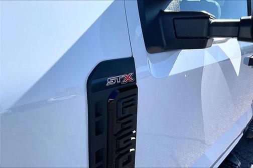 Oxford White 2026 Ford F-350 XL