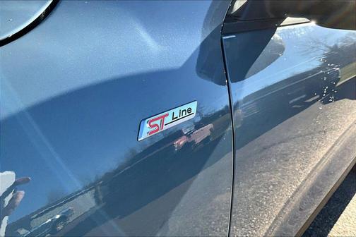 2026 Ford Escape ST-Line Select