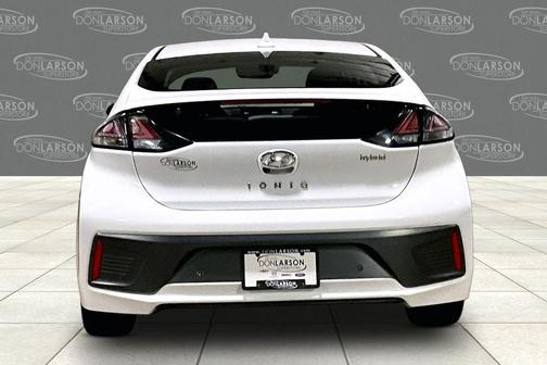 2022 Hyundai IONIQ Hybrid Limited