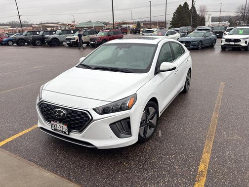 2022 Hyundai IONIQ Hybrid Limited