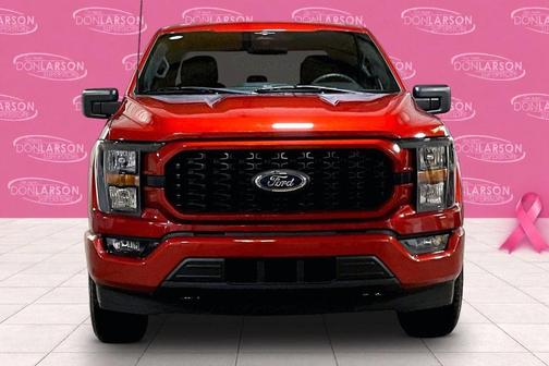 Hot Pepper Red Metallic Tinted Clearcoat 2023 Ford F-150 XL