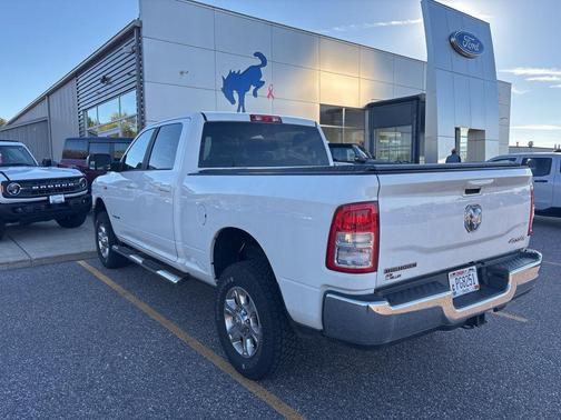 2020 RAM 2500 Big Horn Crew Cab 4X4 6'4' Box