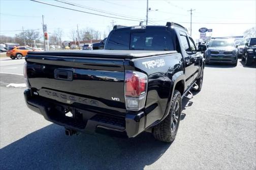 2018 Toyota Tacoma TRD Sport