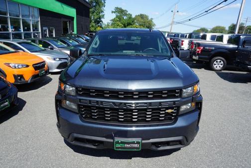 2022 Chevrolet Silverado 1500 Custom