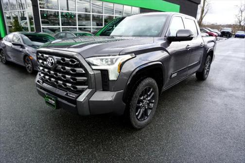 2022 Toyota Tundra Platinum