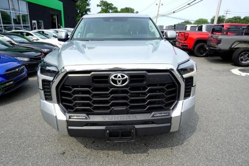 2022 Toyota Tundra SR5