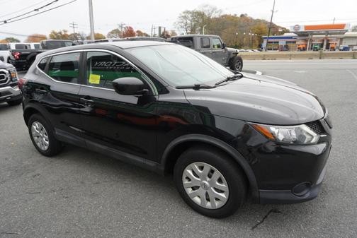 2018 Nissan Rogue Sport S