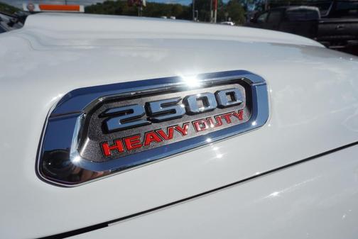 2021 RAM 2500 Big Horn Crew Cab 4x4 6'4' Box