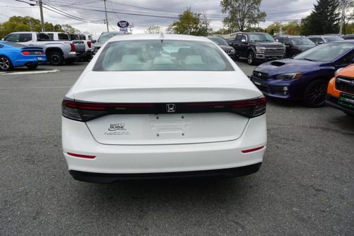 2023 Honda Accord LX 1.5T