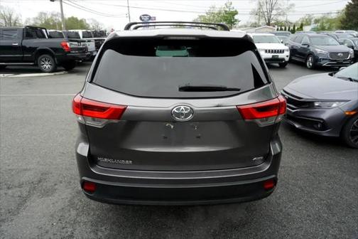 2018 Toyota Highlander LE