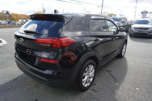 2020 Hyundai TUCSON SE