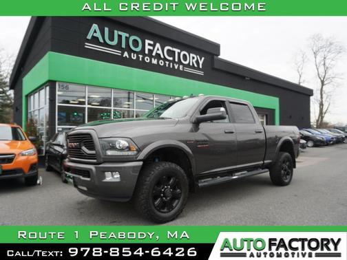 2018 RAM 2500 Laramie Crew Cab 4x4 6'4' Box