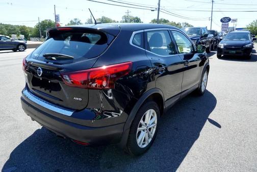 2019 Nissan Rogue Sport S