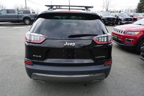 Diamond Black Crystal Pearlcoat 2019 Jeep Cherokee Limited