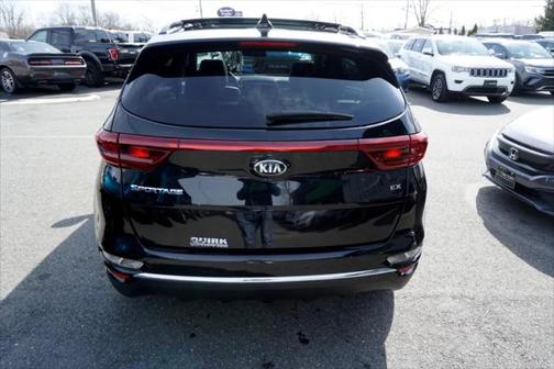 2022 Kia Sportage EX