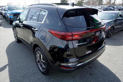 2022 Kia Sportage EX