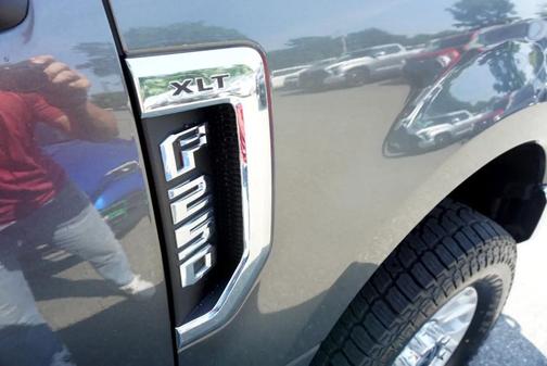 2020 Ford F-250 XLT