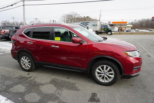 2018 Nissan Rogue SV