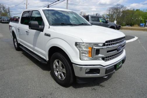 Oxford White 2019 Ford F-150 XLT