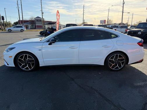 2021 Hyundai SONATA SE