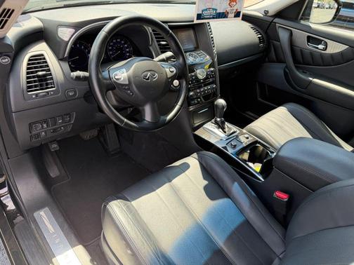 Malbec Black 2014 INFINITI QX70 Base