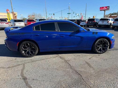 2018 Dodge Charger SXT