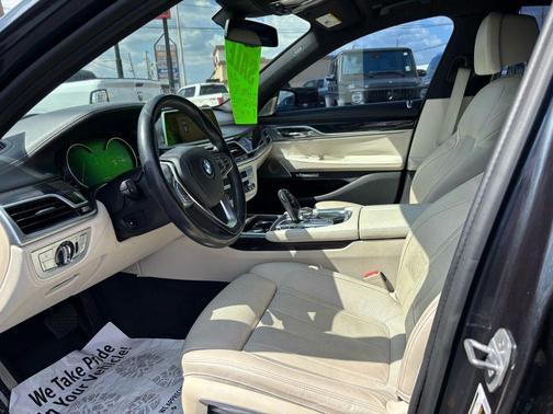 2016 BMW 740 740i Sedan 4D