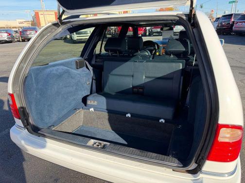 1998 Mercedes-Benz E-Class E 320 Wagon 4D