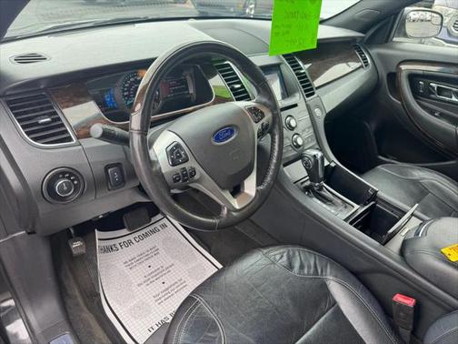 2016 Ford Taurus Limited