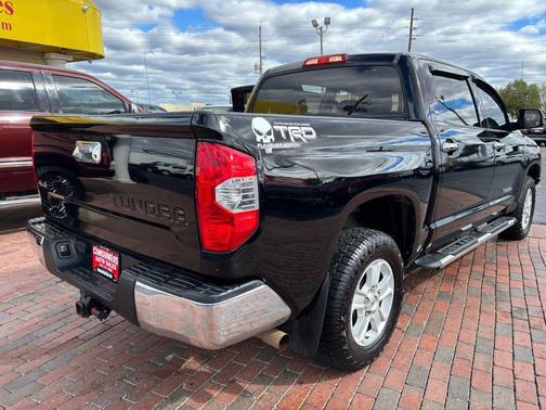 2015 Toyota Tundra SR5