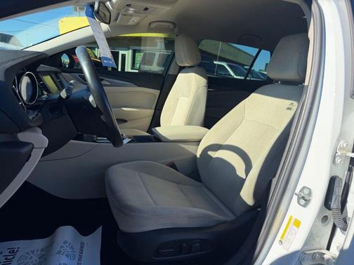 2018 Buick Regal TourX Preferred