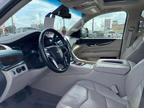 2018 Cadillac Escalade Sport